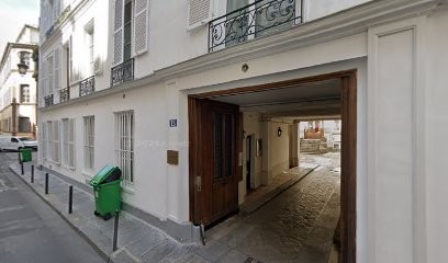 Ted Lapidus, Magasin de Vêtements à Paris 07