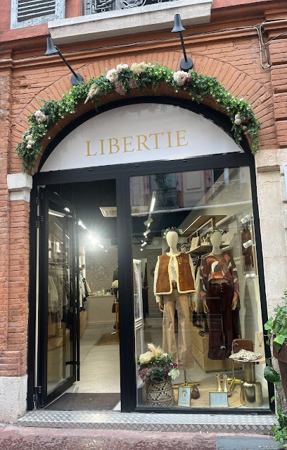 Boutique Libertie Magasin De Vêtements à Toulouse