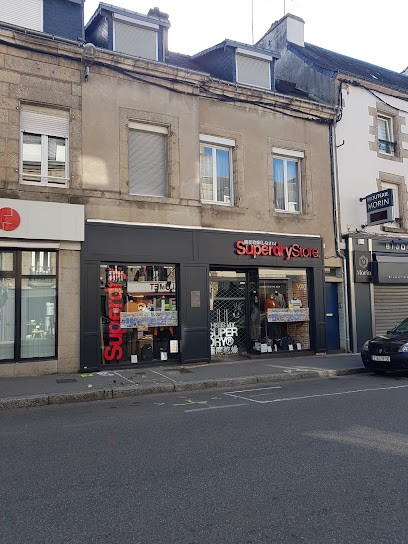 Superdry, Magasin de Vêtements à Pontivy