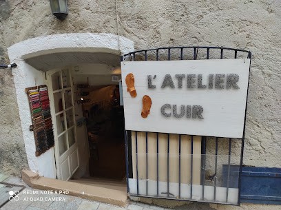 Atelier Cuir, Magasin de Vêtements à Grimaud