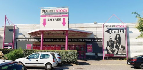 Degriffstock Vitrolles, Magasin de Vêtements à Vitrolles