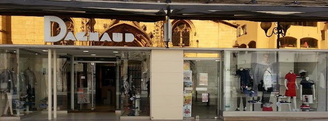 N.J.P DAGNAUD, Magasin de Vêtements à Villefranche-sur-Saône