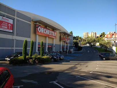 Orchestra Grasse, Magasin de Vêtements à Grasse