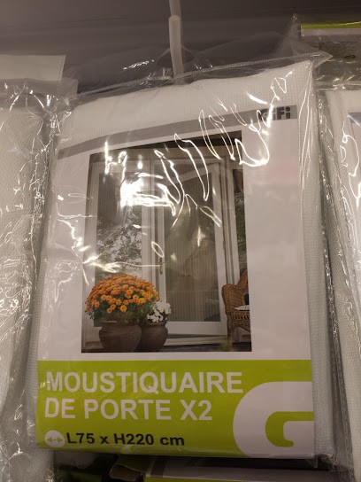 DistriCenter Ferrières-en-Bray, Magasin de Vêtements à Ferrières-en-Bray