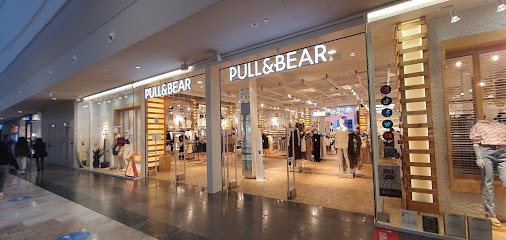 Pull&Bear, Magasin de Vêtements à Serris