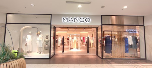 Mango Magasin De Vêtements à Aix-en-Provence