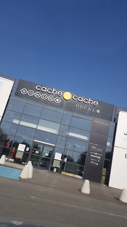 Bréal, Magasin de Vêtements à Château-Gontier