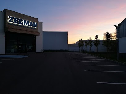 Zeeman Saint-Clément, Magasin de Vêtements à Saint-Clément