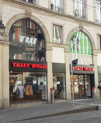 Tally Weijl, Magasin de Vêtements à Strasbourg