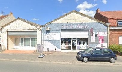 LERTEX Group/ Black Wellis, Magasin de Vêtements à Neuf-Berquin