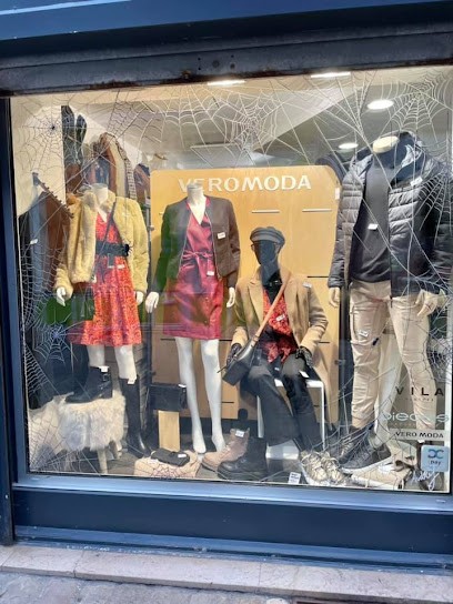 Boutique Laurence, Magasin de Vêtements au Malesherbois