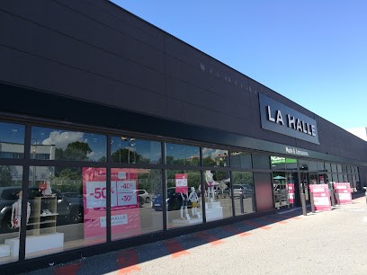 La Halle Cagnes Sur Mer Villeneuve Loubet, Magasin de Vêtements à Villeneuve-Loubet