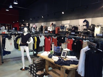 Who's Back, Magasin de Vêtements à Loudéac