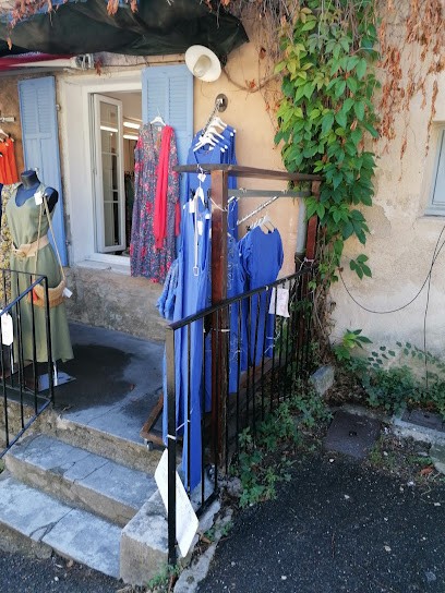 Brin d'été, Magasin de Vêtements à Gordes