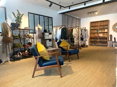 L‘ Atelier Bis, Magasin de Vêtements à Saint-Sulpice-la-Pointe