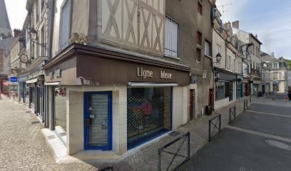 Ligne Bleue, Magasin de Vêtements à Vendôme