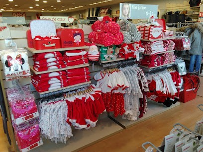 Orchestra MURET, Magasin de Vêtements à Muret