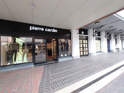 PIERRE CARDIN Outlet Roubaix, Magasin de Vêtements à Roubaix
