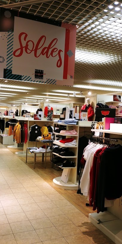 Hors-Ligne - Prêt à Porter, Magasin de Vêtements à La Roche-sur-Yon