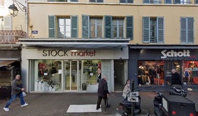 Nino, Magasin de Vêtements à Saint-Germain-en-Laye