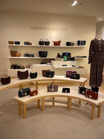 Vanessa Bruno Printemps Parly 2, Magasin de Vêtements au Chesnay