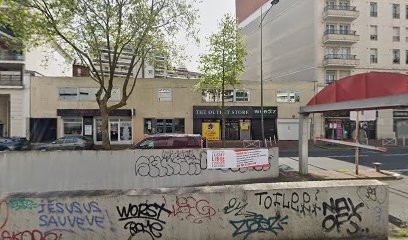 H2C, Magasin de Vêtements à Montrouge