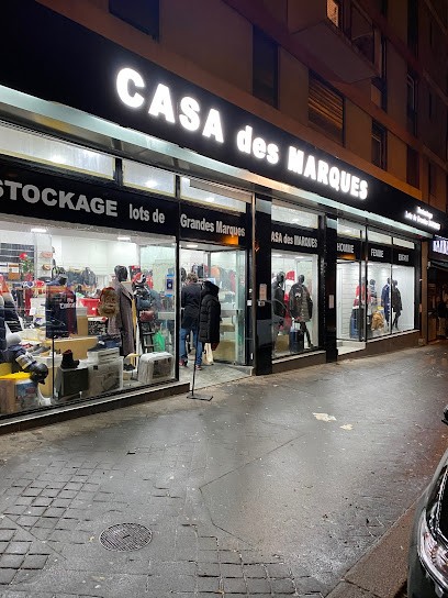 Casa des marques, Magasin de Vêtements à Paris 20