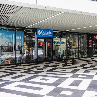 Columbia Sportswear Outlet, Magasin de Vêtements aux Clayes-sous-Bois