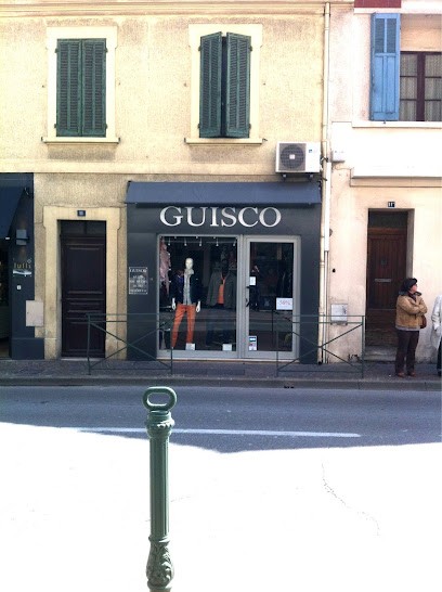 Guisco, Magasin de Vêtements à Sanary-sur-Mer