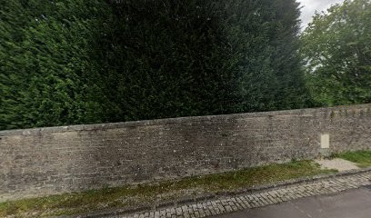 L couzette d Hélène, Magasin de Vêtements à Montbard