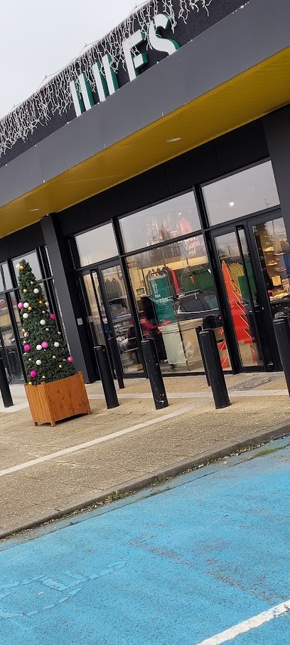 Jules Villebon Sur Yvette, Magasin de Vêtements à Villebon-sur-Yvette