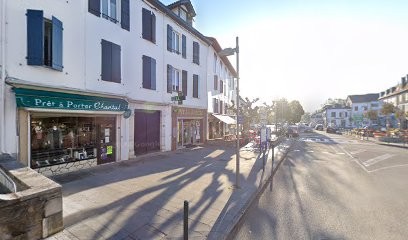 Pret A Porter Chantal, Magasin de Vêtements à Saint-Palais