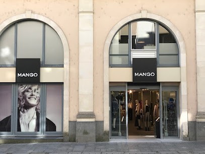 MANGO, Magasin de Vêtements à Laval