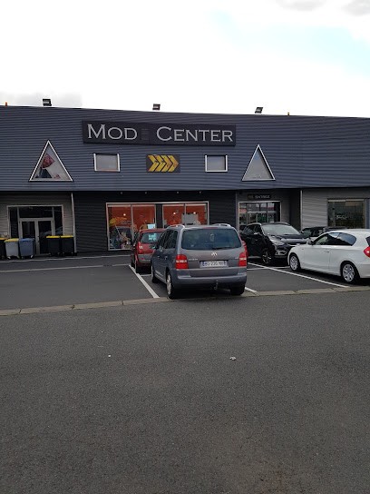 Mode Center, Magasin de Vêtements à Mozac