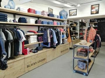 Blacks Legend - Cap D'Agde, Magasin de Vêtements à Agde