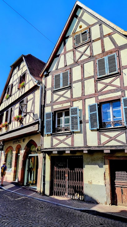 Cache Cache, Magasin de Vêtements à Obernai