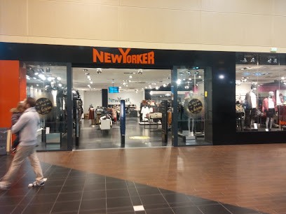 NEW YORKER, Magasin de Vêtements à Roques