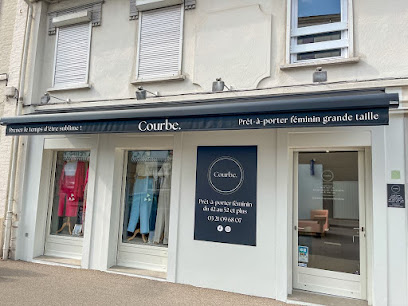 Courbe Magasin De Vêtements à Berck