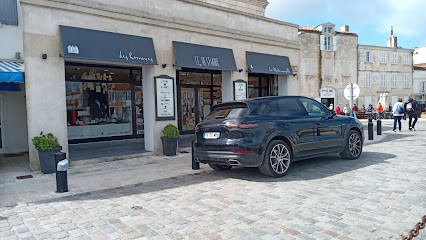 LE VESTIAIRE DE MADEMOISELLE, Magasin de Vêtements à Saint-Martin-de-Ré