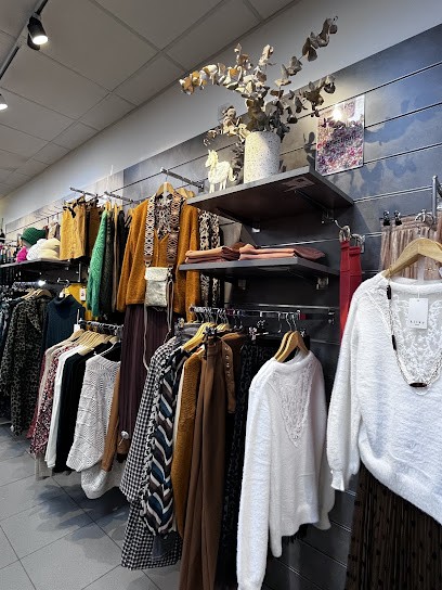 So sweet by moon, Magasin de Vêtements à Limoges