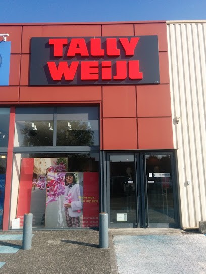 Tally Weijl, Magasin de Vêtements à Oloron-Sainte-Marie