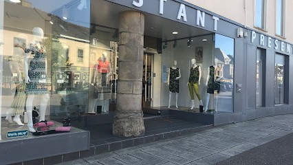 Instant Présent, Magasin de Vêtements à Saint-Méen-le-Grand