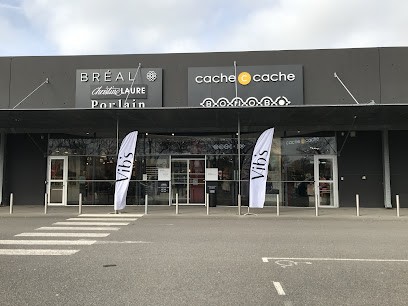 Cache Cache, Magasin de Vêtements à Muzillac