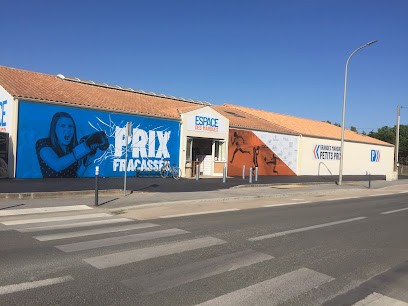 Espace des Marques ST HILAIRE DE RIEZ, Magasin de Vêtements à Saint-Hilaire-de-Riez