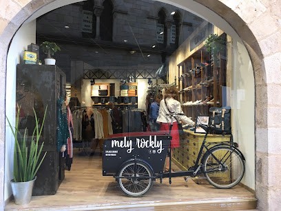 Mely Rockly, Magasin de Vêtements à Figeac
