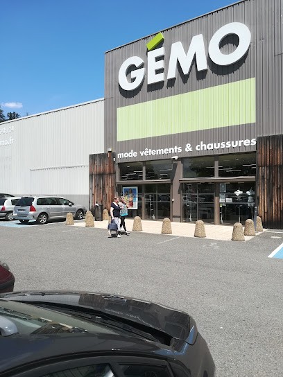 Gemo St Etienne - L'etrat Chaussures And Clothing, Magasin de Vêtements à L'Étrat