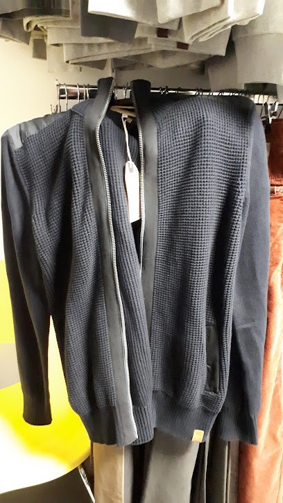 Seidensticker France, Magasin de Vêtements à Bernolsheim