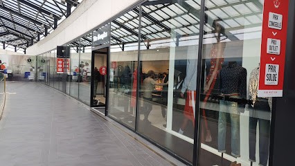 THE KOOPLES, Magasin de Vêtements aux Clayes-sous-Bois