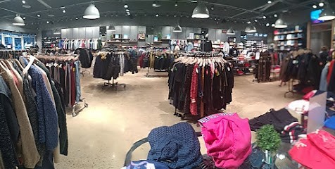 Blue Box, Magasin de Vêtements à Fougères