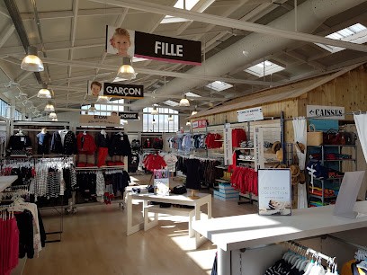 Earth Sailors - The Séguinière, Magasin de Vêtements à La Séguinière